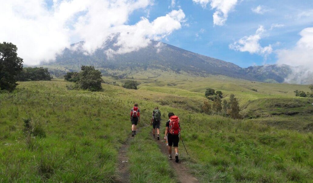 trekking sembalun